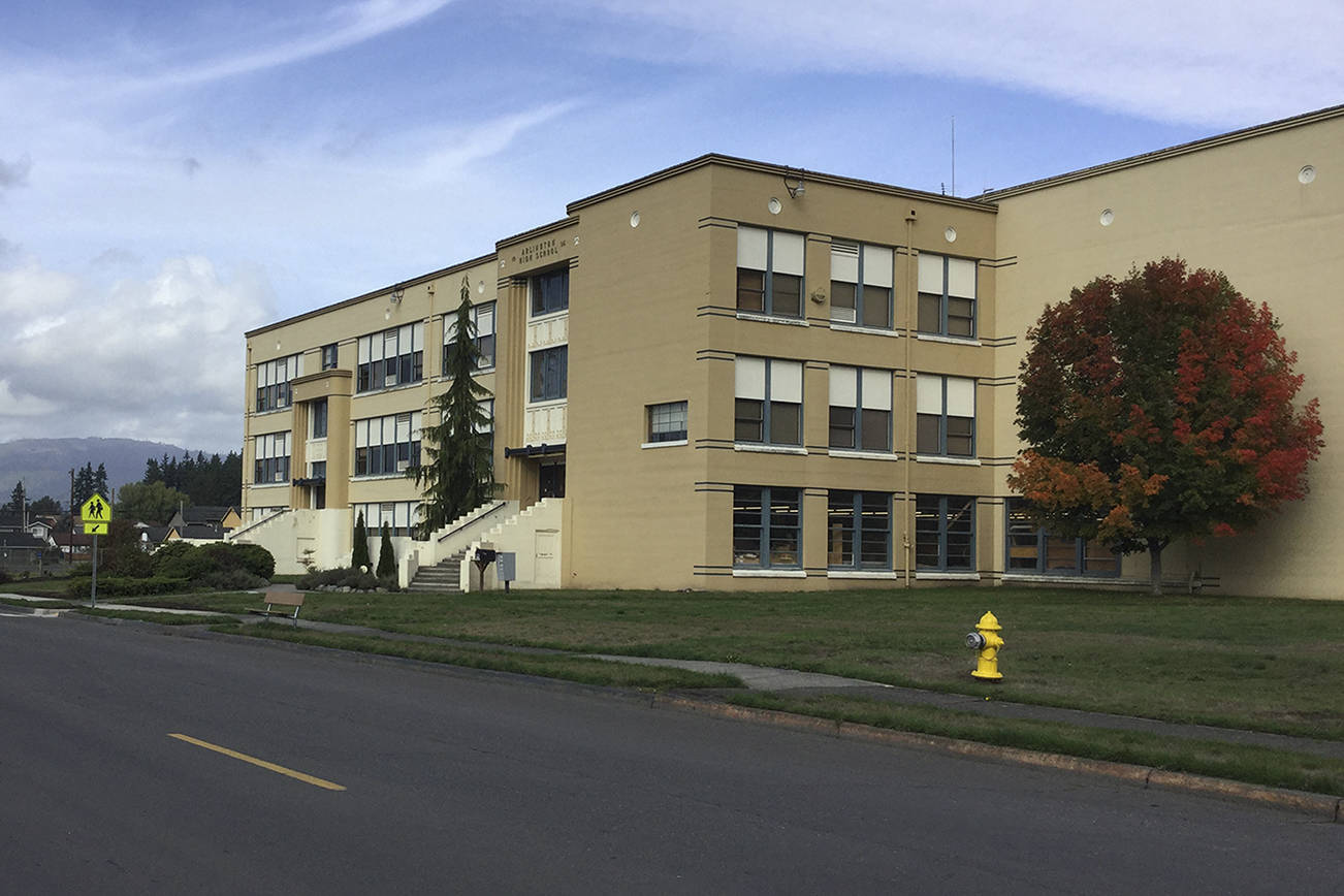 Historic old Arlington High School building to be put up for sale or lease