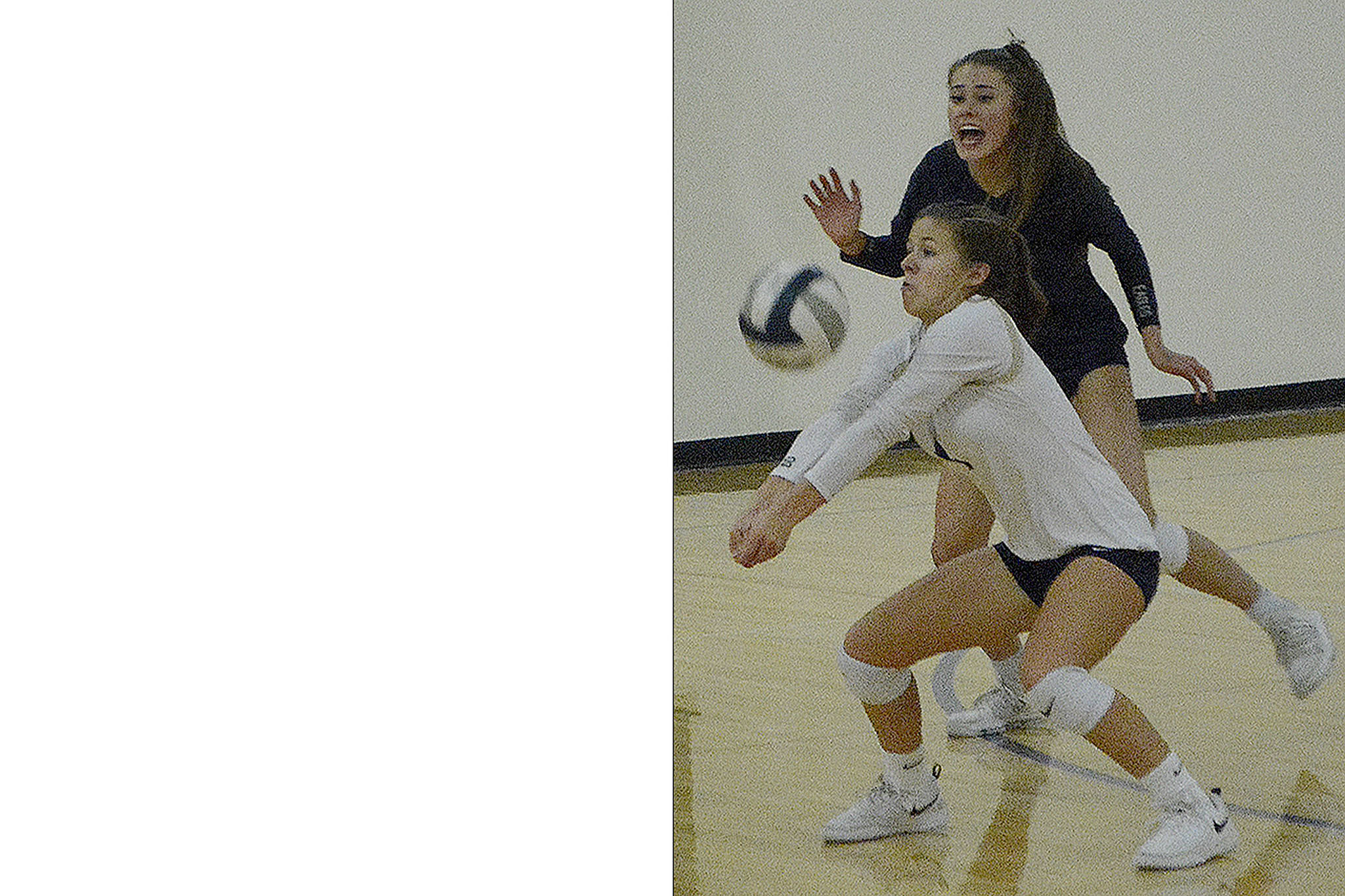 Arlington wins 2, plays Peninsula at state in Yakima	(slide show)