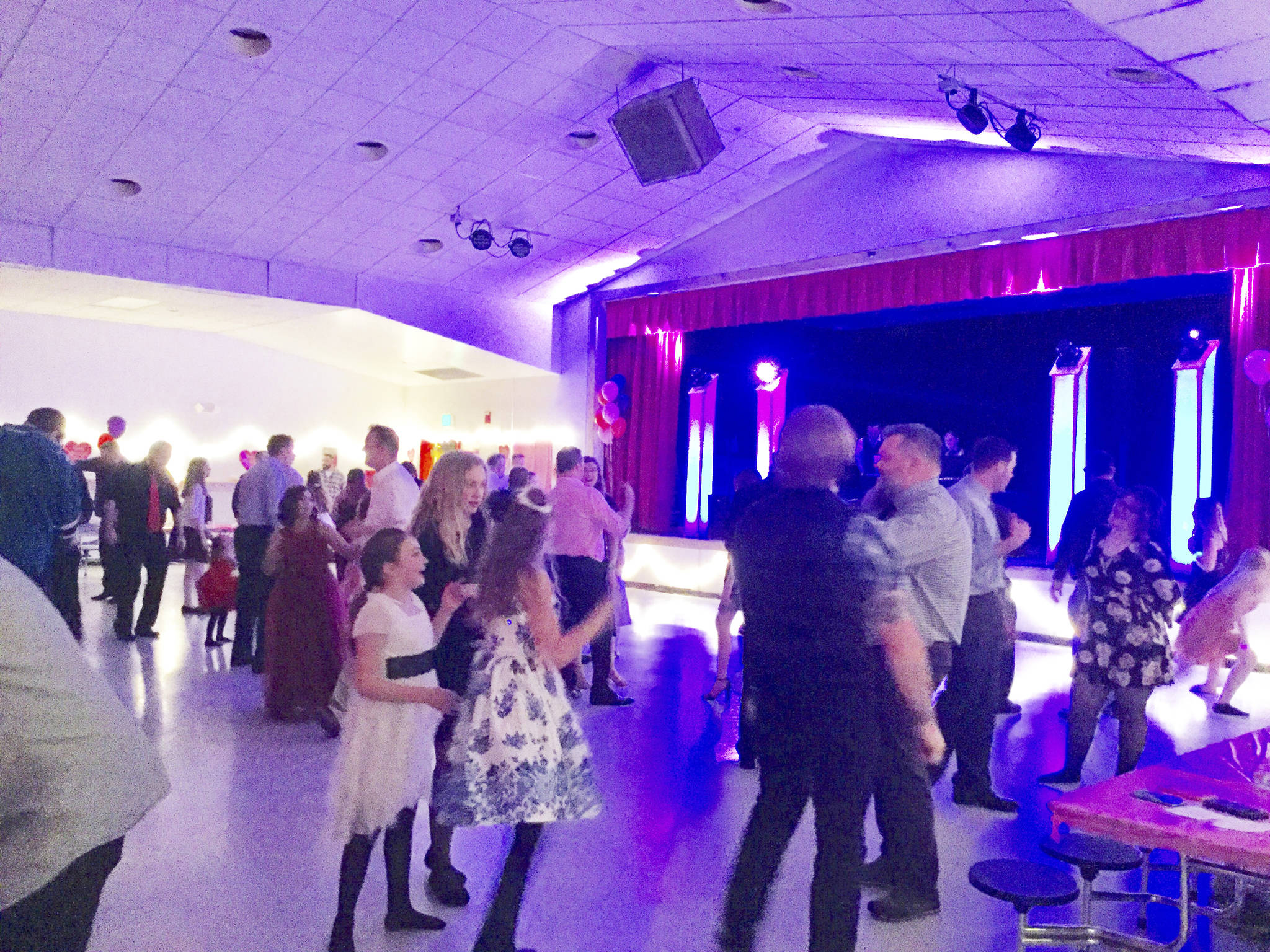 Father-daughter dance carries on everlasting Valentine’s tradition